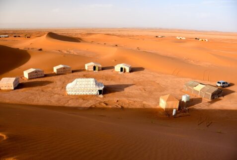 LES BIVOUACS DE LUXE AU DÉSERT